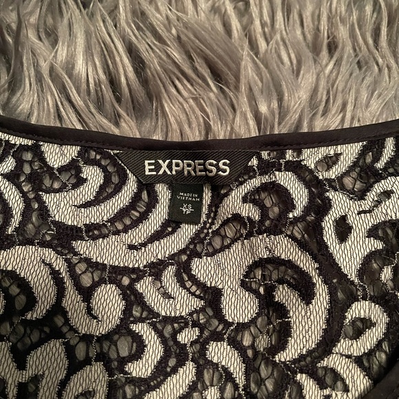 Express lace blouse XS - Picture 4 of 5
